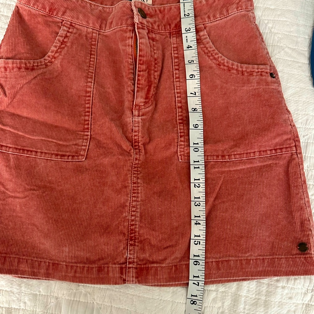 Corduroy Roxy mini skirt